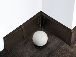 Plinthe PVC 70mm 2.5m WENGE + 5 vis GRATUITES !