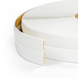 Plinthe en caoutchouc 18x18mm BLANC